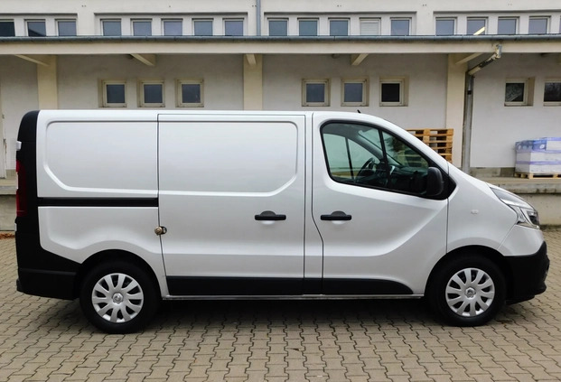 Renault Trafic cena 64900 przebieg: 159000, rok produkcji 2020 z Młynary małe 92